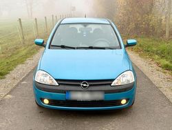 Blau Gebraucht 2002 Opel Corsa Kleinwagen | 2.790 € (Fairer Preis)