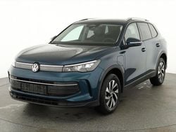Nightshade blue metallic Neu 2025 VW Tiguan Life SUV | 46.445 € (Guter Preis)