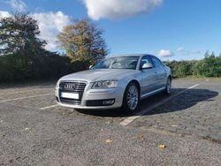 Silber Gebraucht 2009 Audi A8 Limousine | 9.200 € (Superpreis)