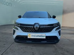 Weiß Neu 2024 Renault Austral Techno SUV | 33.395 € (Fairer Preis)