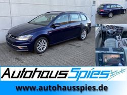 Blau Gebraucht 2020 VW Golf VIII Comfortline Kombi | 13.990 €