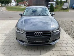 Grau Gebraucht 2016 Audi A3 Attraction Limousine | 10.699 € (Fairer Preis)