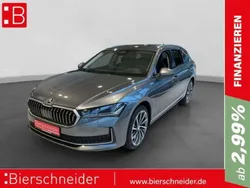 Grau Gebraucht 2024 Skoda Superb LAURIN & KLEMENT Kombi | 56.466 €