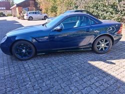 Grün Gebraucht 1998 Mercedes 230 Cabrio | 2.540 €