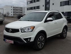 Weiß Gebraucht 2015 Ssangyong (KGM) Korando SUV | 4.990 € (Fairer Preis)