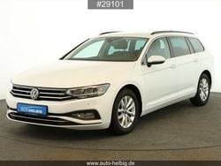 Weiß Gebraucht 2021 VW Passat Business Kombi | 18.590 € (Superpreis)