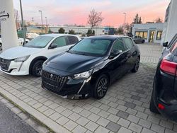 Schwarz Gebraucht 2023 Peugeot 208 Active Kleinwagen | 15.900 € (Fairer Preis)