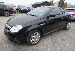 Schwarz Gebraucht 2010 Opel Tigra Edition Cabrio | 5.950 €