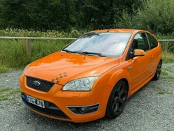 Orange Gebraucht 2006 Ford Focus ST Limousine | 3.200 € (Superpreis)