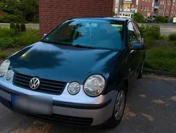 Grau Gebraucht 2002 VW Polo Kleinwagen | 800 € (Guter Preis)