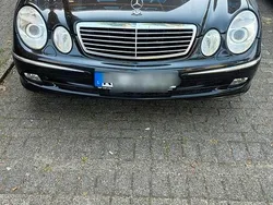 Schwarz Gebraucht 2004 Mercedes E320 Avantgarde Kombi | 6.490 € (Etwas zu teuer)
