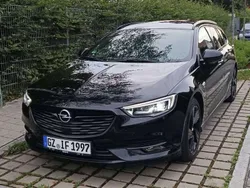 Schwarz Gebraucht 2018 Opel Insignia Exklusiv Kombi | 24.500 € (Teuer)