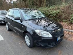 Schwarz Gebraucht 2014 Skoda Fabia Kleinwagen | 5.900 € (Superpreis)