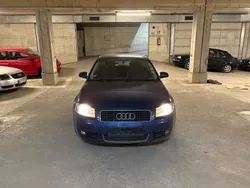Blau Gebraucht 2003 Audi A3 Ambition Limousine | 1.250 € (Superpreis)