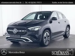 Schwarz Gebraucht 2023 Mercedes GLA220 Progressive SUV | 40.499 € (Superpreis)