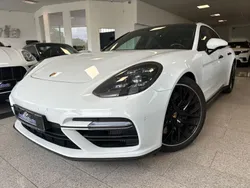 Pure white Gebraucht 2018 Porsche Panamera Turbo Chrono Limousine | 59.199 € (Guter Preis)
