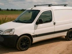Weiß Gebraucht 2004 Peugeot Partner Van | 2.000 € (Fairer Preis)