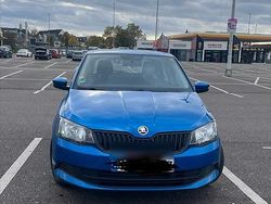Blau Gebraucht 2017 Skoda Fabia Kleinwagen | 7.750 € (Guter Preis)