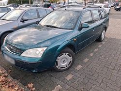 Grün Gebraucht 2002 Ford Mondeo Kombi | 1.999 € (Etwas zu teuer)