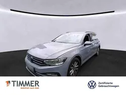 Grau Gebraucht 2022 VW Passat Business Kombi | 21.390 € (Fairer Preis)