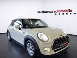 Weiß Gebraucht 2016 Mini ONE Kleinwagen | 13.900 € (Fairer Preis)