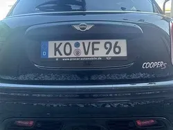 Schwarz Gebraucht 2017 Mini Cooper S Seven Kleinwagen | 19.400 € (Etwas zu teuer)