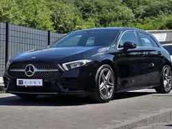 Schwarz Gebraucht 2019 Mercedes A180 AMG line Limousine | 24.750 € (Fairer Preis)