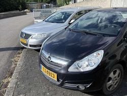 Schwarz Gebraucht 2010 Opel Corsa Edition Kleinwagen | 700 € (Superpreis)