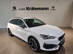 "candy" weiss Gebraucht 2022 Cupra Leon VZ Kombi | 24.490 € (Fairer Preis)