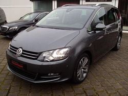 Indiumgrau Gebraucht 2021 VW Sharan Highline Van / Kleinbus | 34.750 € (Etwas zu teuer)