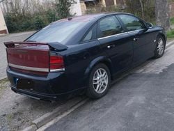 Andere farben Gebraucht 2005 Opel Vectra Sport Limousine | 3.349 € (Teuer)