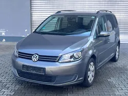 Grau Gebraucht 2010 VW Touran Comfortline Van / Kleinbus | 4.300 € (Superpreis)