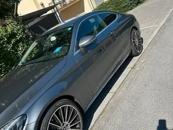 Grau Gebraucht 2017 Mercedes 180 Limousine | 22.400 €