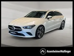 Weiß Gebraucht 2023 Mercedes CLA200 Shooting Brake Kombi | 28.809 € (Guter Preis)