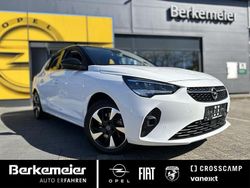 Weiß Gebraucht 2021 Opel Corsa-e Elegance Kleinwagen | 16.900 € (Etwas zu teuer)