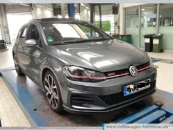 Indiumgrau (metallic) Gebraucht 2018 VW Golf VII GTI Limousine | 21.490 € (Superpreis)