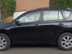 Schwarz Gebraucht 2009 Toyota RAV4 SUV | 9.900 € (Fairer Preis)