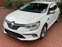 Weiß Gebraucht 2016 Renault Mégane GT Line GT-Line Limousine | 9.999 € (Guter Preis)