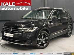 Schwarz metallic (deep black perleffekt) Gebraucht 2022 VW Tiguan Elegance SUV | 27.890 € (Fairer Preis)