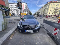 Grau Gebraucht 2010 Mercedes E220 Limousine | 10.900 € (Guter Preis)