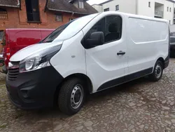 Weiß Gebraucht 2015 Opel Vivaro Van | 7.900 € (Guter Preis)