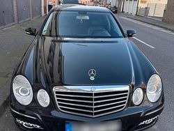 Gebraucht 2008 Mercedes E200 Limousine | 4.500 €