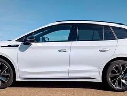 Gebraucht 2023 Skoda Enyaq iV SportLine SUV | 36.100 € (Superpreis)