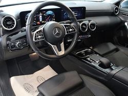 Grau Gebraucht 2021 Mercedes A220 AMG line Limousine | 24.980 € (Superpreis)