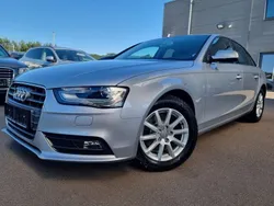 Silber Gebraucht 2015 Audi A4 Sport Limousine | 16.800 € (Fairer Preis)