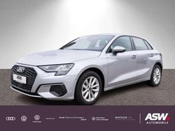 Florettsilber metallic Gebraucht 2022 Audi A3 Limousine | 23.430 € (Fairer Preis)