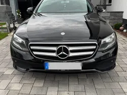 Schwarz Gebraucht 2016 Mercedes E220 Limousine | 16.900 € (Teuer)