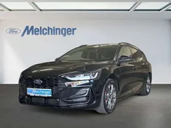 Obsidianschwarz Gebraucht 2024 Ford Focus ST-Line X Kombi | 26.590 € (Guter Preis)