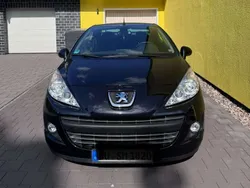 Schwarz Gebraucht 2011 Peugeot 207 CC Cabrio | 9.900 €