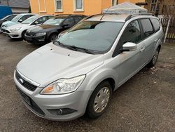 Polarsilber metallic Gebraucht 2008 Ford Focus Style Kombi | 3.699 € (Etwas zu teuer)